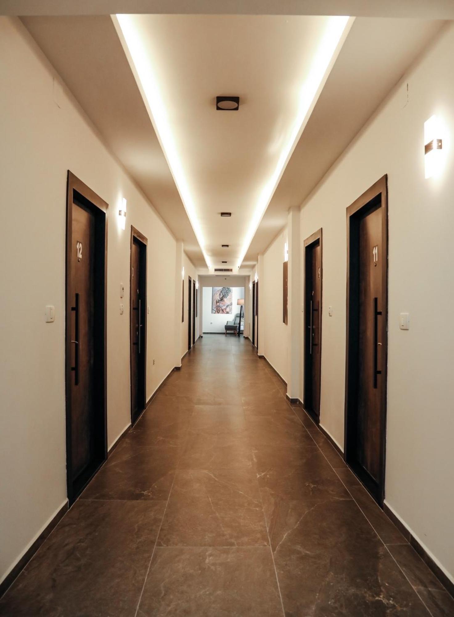 פריזאי Hotel Europa 92 מראה חיצוני תמונה