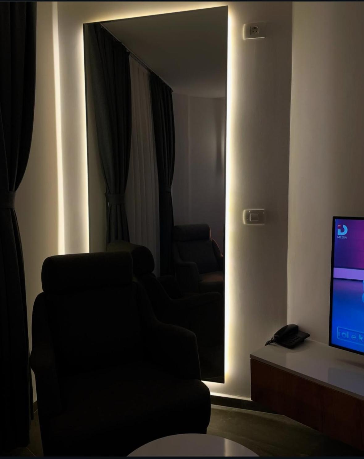 פריזאי Hotel Europa 92 מראה חיצוני תמונה