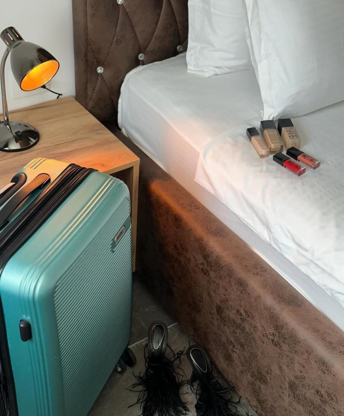 פריזאי Hotel Europa 92 מראה חיצוני תמונה